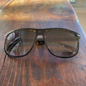 RB4147 Ray-Ban Sunglasses